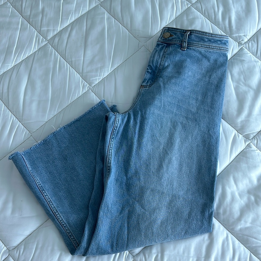 Wide leg jeans
